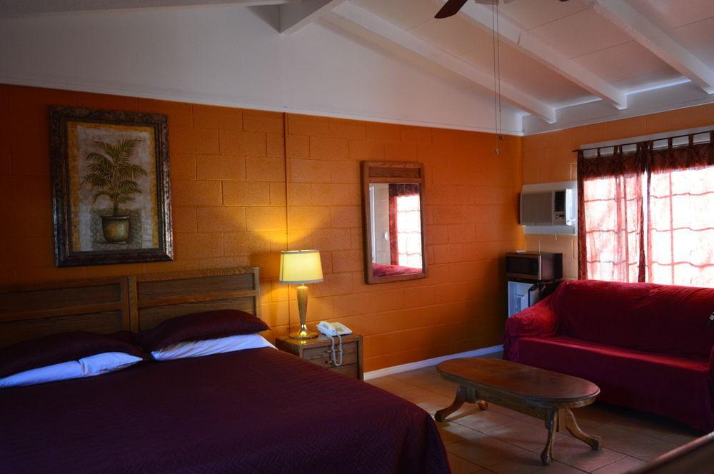 טוונטיניין פאלמס Circle C Lodge מראה חיצוני תמונה